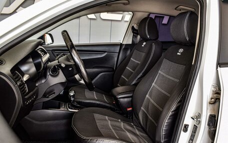 KIA Rio IV, 2018 год, 1 330 000 рублей, 10 фотография
