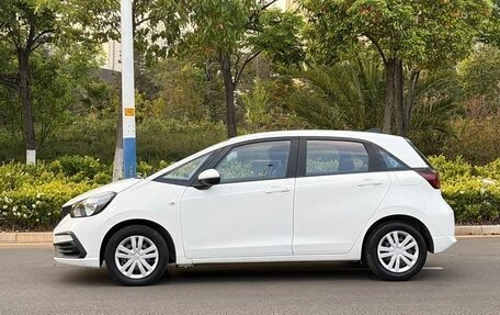 Honda Fit, 2023 год, 1 170 000 рублей, 5 фотография