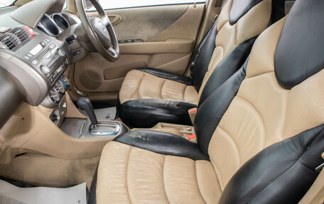Honda Fit Aria, 2006 год, 649 000 рублей, 20 фотография