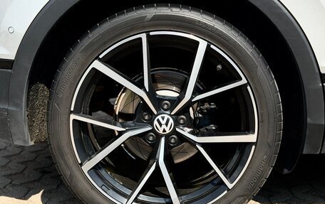 Volkswagen Tiguan II, 2019 год, 2 250 000 рублей, 9 фотография