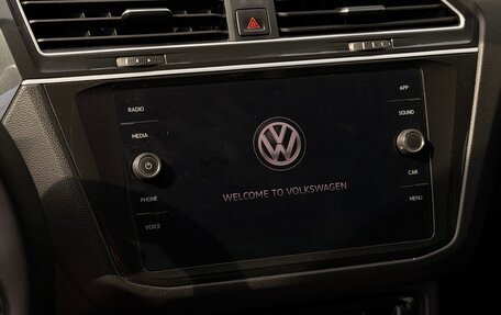 Volkswagen Tiguan II, 2019 год, 2 250 000 рублей, 17 фотография