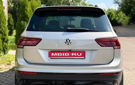 Volkswagen Tiguan II, 2019 год, 2 250 000 рублей, 5 фотография