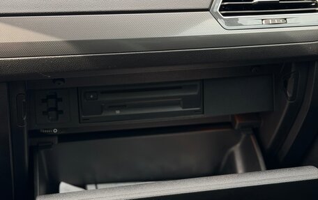 Volkswagen Tiguan II, 2019 год, 2 250 000 рублей, 19 фотография