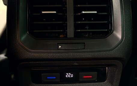 Volkswagen Tiguan II, 2019 год, 2 250 000 рублей, 20 фотография