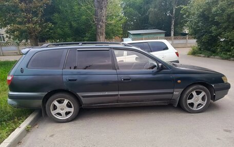 Toyota Caldina, 1995 год, 310 000 рублей, 2 фотография