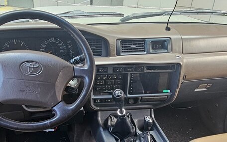 Toyota Land Cruiser 80 рестайлинг, 1997 год, 899 000 рублей, 13 фотография