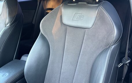 Audi A4, 2019 год, 1 700 000 рублей, 11 фотография