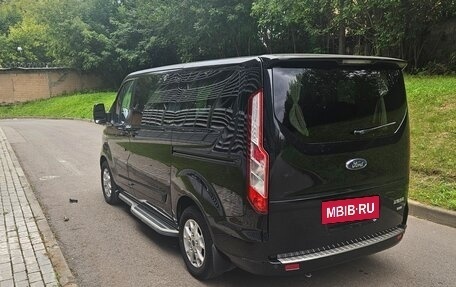 Ford Tourneo Custom I рестайлинг, 2022 год, 3 550 000 рублей, 5 фотография