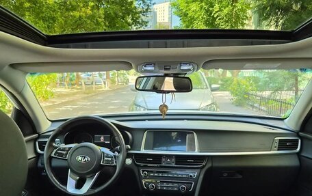 KIA Optima IV, 2018 год, 2 150 000 рублей, 8 фотография
