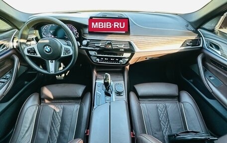 BMW 5 серия, 2020 год, 4 850 000 рублей, 8 фотография