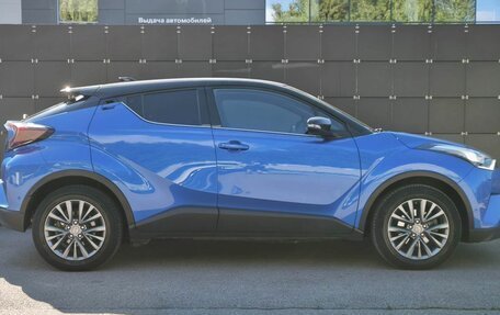 Toyota C-HR I рестайлинг, 2018 год, 1 950 000 рублей, 3 фотография