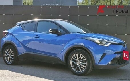 Toyota C-HR I рестайлинг, 2018 год, 1 950 000 рублей, 2 фотография