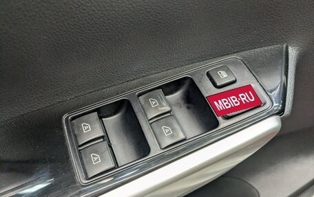 Mitsubishi Montero Sport, 2022 год, 3 800 000 рублей, 13 фотография