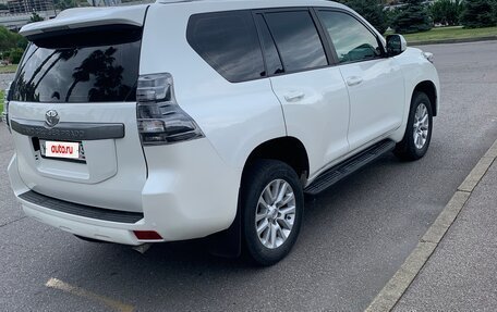 Toyota Land Cruiser Prado 150 рестайлинг 2, 2013 год, 3 100 000 рублей, 6 фотография