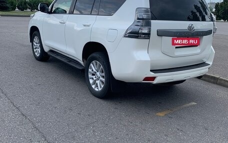 Toyota Land Cruiser Prado 150 рестайлинг 2, 2013 год, 3 100 000 рублей, 5 фотография