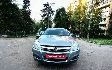 Opel Astra H, 2007 год, 390 000 рублей, 1 фотография