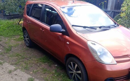 Nissan Note II рестайлинг, 2007 год, 300 000 рублей, 1 фотография