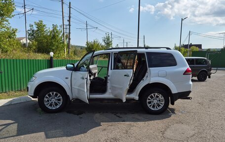 Mitsubishi Pajero Sport II рестайлинг, 2013 год, 1 350 000 рублей, 4 фотография