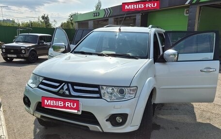 Mitsubishi Pajero Sport II рестайлинг, 2013 год, 1 350 000 рублей, 6 фотография