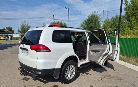 Mitsubishi Pajero Sport II рестайлинг, 2013 год, 1 350 000 рублей, 12 фотография