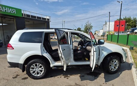 Mitsubishi Pajero Sport II рестайлинг, 2013 год, 1 350 000 рублей, 11 фотография