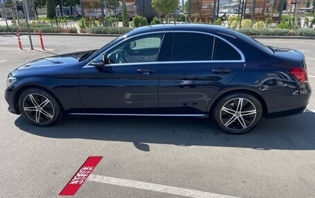 Mercedes-Benz C-Класс, 2019 год, 2 400 000 рублей, 7 фотография