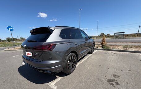 Volkswagen Touareg III, 2018 год, 5 050 000 рублей, 5 фотография