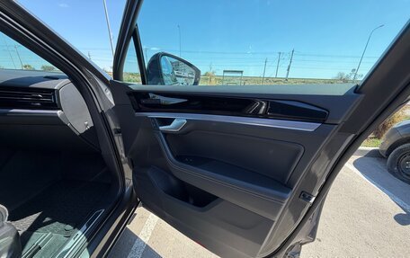 Volkswagen Touareg III, 2018 год, 5 050 000 рублей, 10 фотография