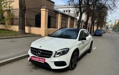 Mercedes-Benz GLA, 2017 год, 3 150 000 рублей, 10 фотография