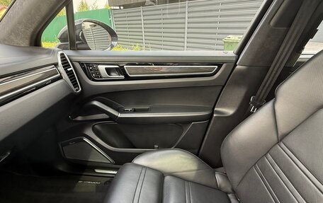 Porsche Cayenne III, 2019 год, 7 500 000 рублей, 19 фотография
