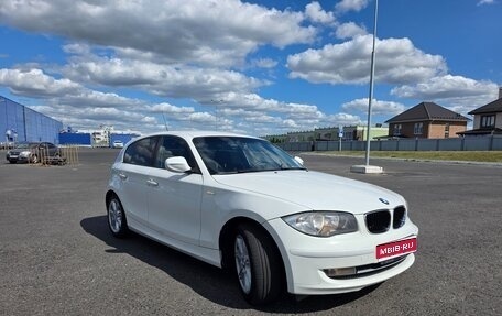 BMW 1 серия, 2011 год, 850 000 рублей, 1 фотография