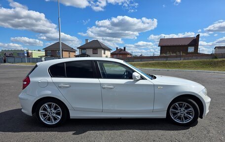 BMW 1 серия, 2011 год, 850 000 рублей, 9 фотография