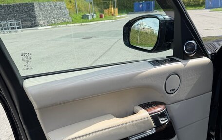 Land Rover Range Rover IV рестайлинг, 2016 год, 4 500 000 рублей, 14 фотография
