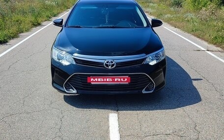 Toyota Camry, 2015 год, 2 100 000 рублей, 4 фотография