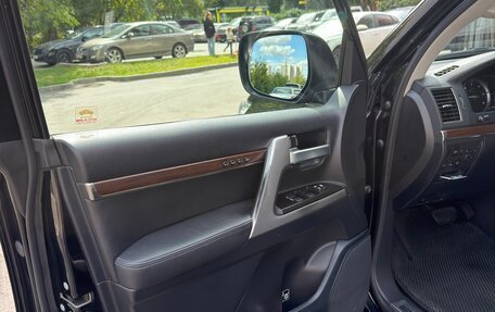 Toyota Land Cruiser 200, 2015 год, 4 650 000 рублей, 10 фотография