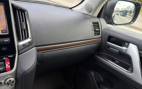 Toyota Land Cruiser 200, 2015 год, 4 650 000 рублей, 20 фотография