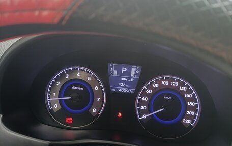 Hyundai Solaris II рестайлинг, 2013 год, 840 000 рублей, 7 фотография