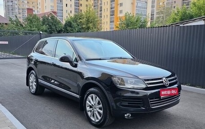 Volkswagen Touareg III, 2011 год, 1 890 000 рублей, 1 фотография