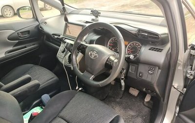 Toyota Wish II, 2012 год, 1 300 000 рублей, 1 фотография