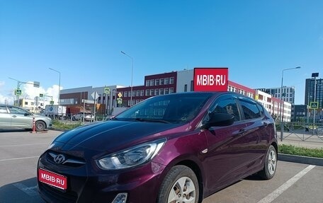 Hyundai Solaris II рестайлинг, 2012 год, 600 000 рублей, 1 фотография