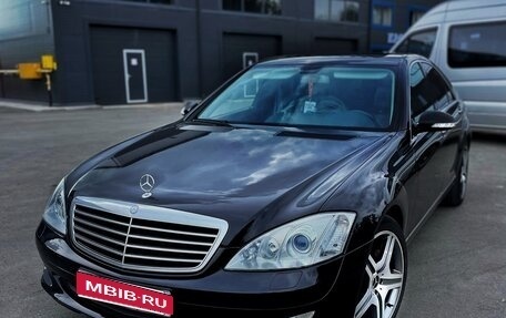 Mercedes-Benz S-Класс, 2007 год, 1 000 000 рублей, 1 фотография