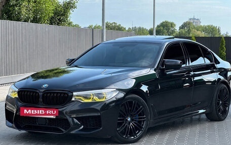 BMW 5 серия, 2017 год, 2 фотография