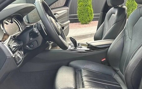 BMW 5 серия, 2017 год, 15 фотография
