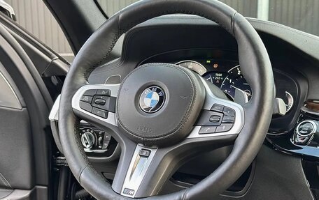 BMW 5 серия, 2017 год, 23 фотография