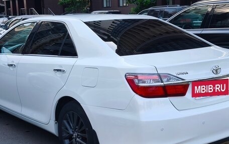 Toyota Camry, 2015 год, 1 950 000 рублей, 3 фотография