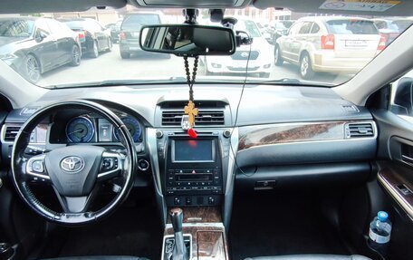 Toyota Camry, 2015 год, 1 950 000 рублей, 7 фотография