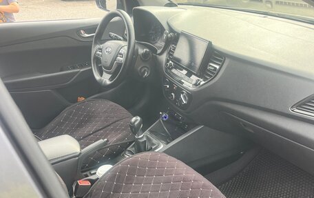 Hyundai Solaris II рестайлинг, 2021 год, 1 150 000 рублей, 7 фотография