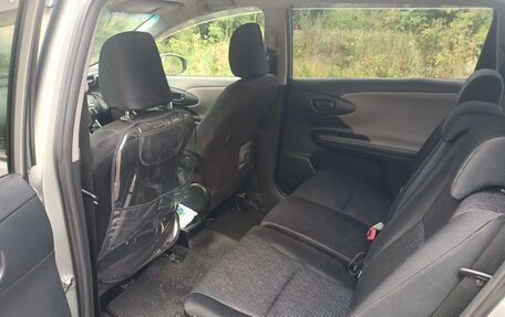 Toyota Wish II, 2012 год, 1 300 000 рублей, 6 фотография