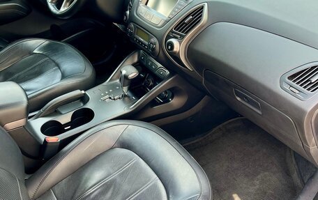 Hyundai ix35 I рестайлинг, 2014 год, 1 300 000 рублей, 10 фотография