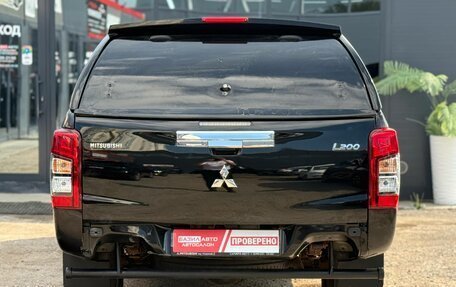Mitsubishi L200 IV рестайлинг, 2019 год, 2 299 000 рублей, 7 фотография